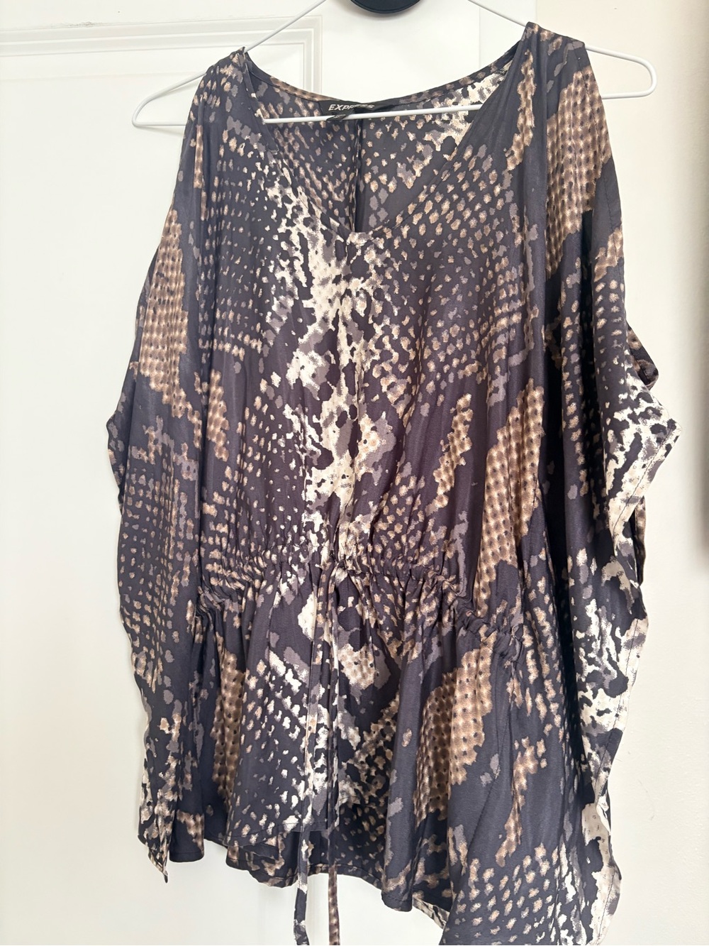 Express Black & Tan Abstract Print Drawstring Tunic